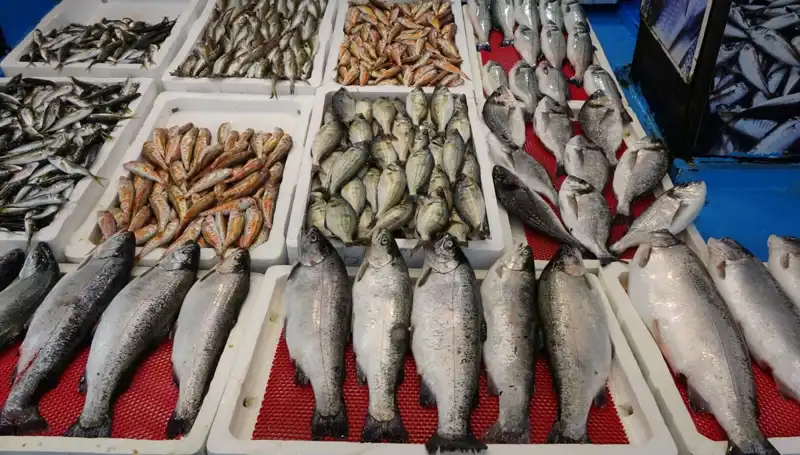 Yasaklarla Boğuşan Pazarlar, Tezgahları Kimlere Kaldı?