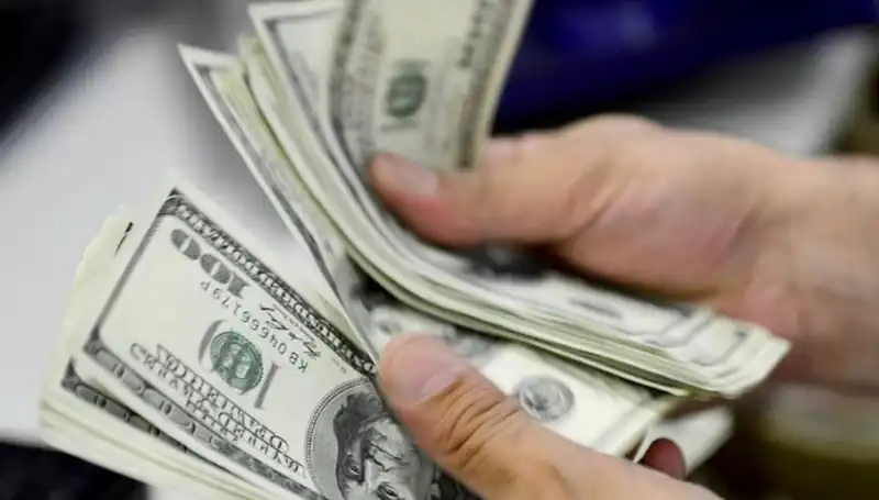 30 Nisan 2024 Dolar ve Euro Kurları: Son Durum ve Beklentiler