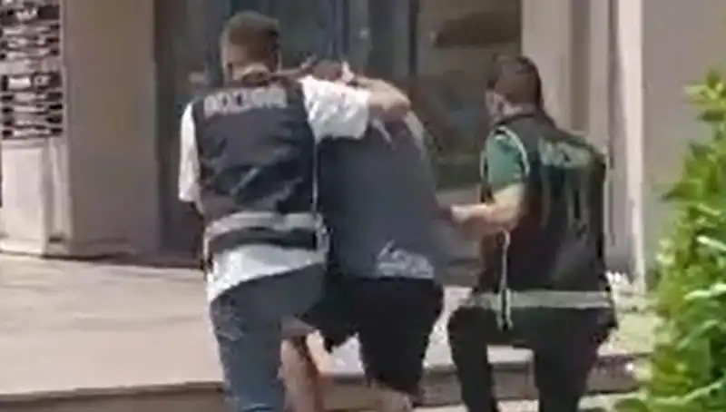 Turistlerin Sıkça Tercih Ettiği Sahte Döviz Skandalı: Sınır Dışı Edildiler