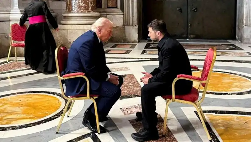 Zelenski, Trump ile Vatikan'daki Görüşmesini Anlattı: En İyi Anım!
