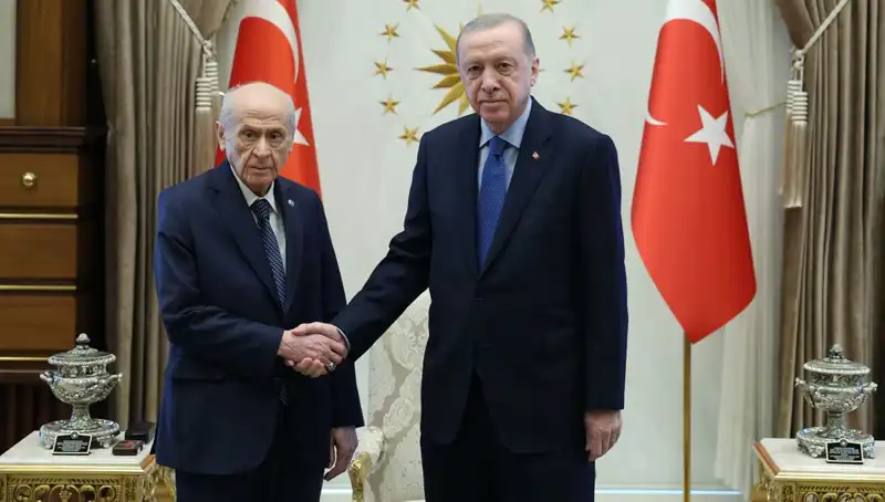 Cumhurbaşkanı Erdoğan ve Bahçeli, Kritik Görüşmede Türkiye’nin Geleceğine Yön Verdiler