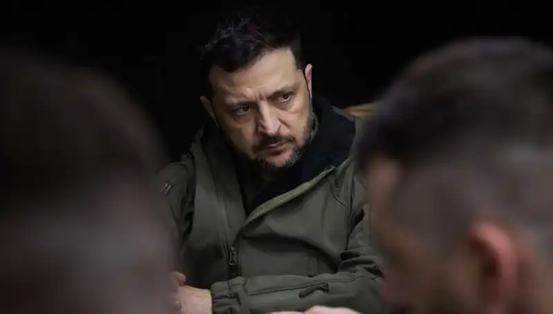 Zelenski Uyardı: Rusya, Kuzey Kore Yapımı Füze İle Saldırıyor