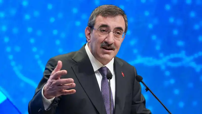 Cevdet Yılmaz'dan CHP Kurultayı İçin Çarpıcı İddialar ve İki Alternatif Senaryo