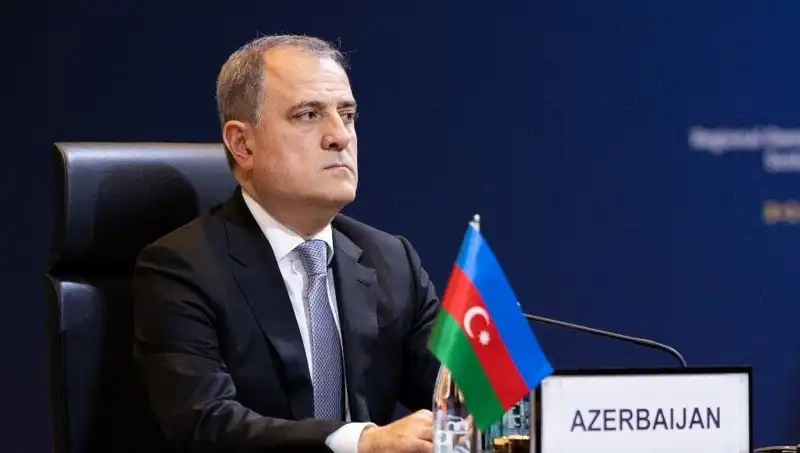 Azerbaycan ve Ermenistan: Barış Anlaşmasına İlk Adım Atıldı