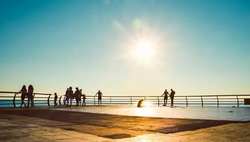 Pazar Günleri Pazar Yerlerinde Çöl Sıcağını Hissetmek!