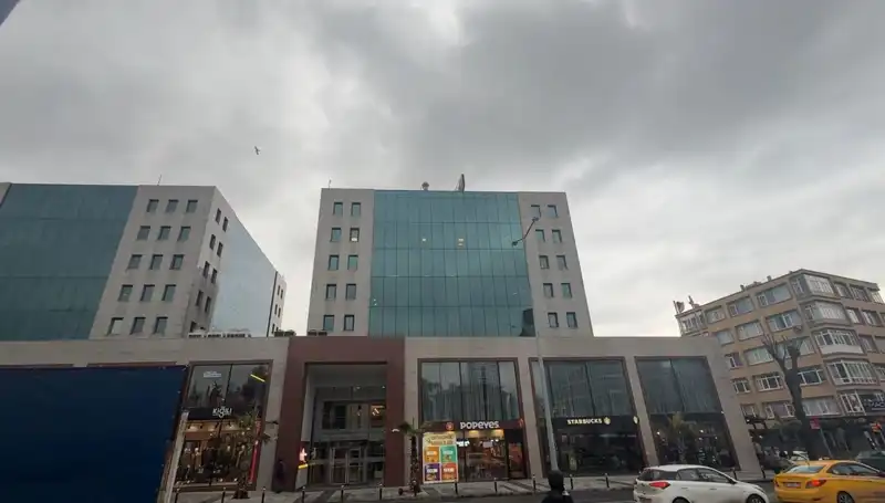 İBB Medya AŞ'ye Polis Baskını: Bilgisayarlar İnceleniyor, Gelişmeler Bekleniyor