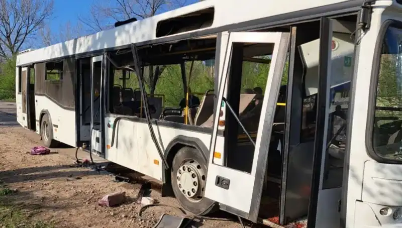 İşçileri Taşıyan Otobüse Yapılan Rus Saldırısı: 9 Kişi Hayatını Kaybetti