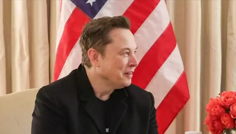Elon Musk'tan Trump'a Destek, Zelenski'yi Suçladı: Beyaz Saray'da Gergin Anlar