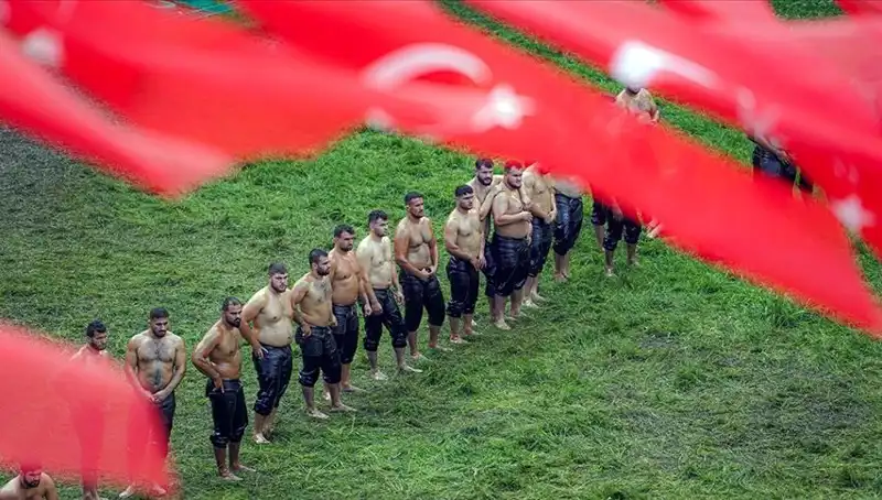 664. Kırkpınar Yağlı Güreşleri: Başpehlivanlar ve Ekspres Bir Başlangıç
