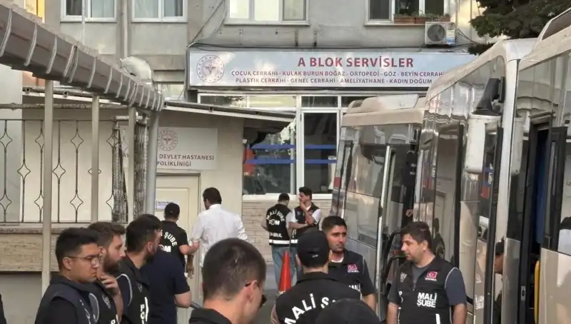 İETT Genel Müdürü de Aralarında! İstanbul'da Soruşturmada 25 Şüpheli Adliyeye Sevk Edildi