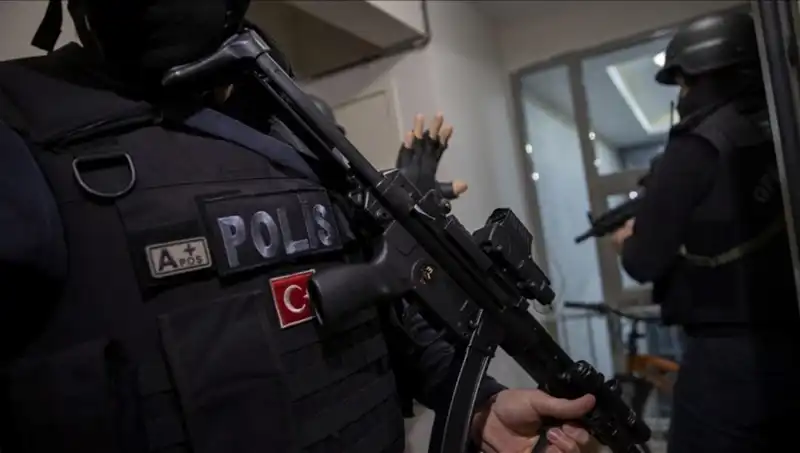 Türkiye’nin 71 İlinde Dev Uyuşturucu Operasyonu: 516 Şüpheli Tutuklandı