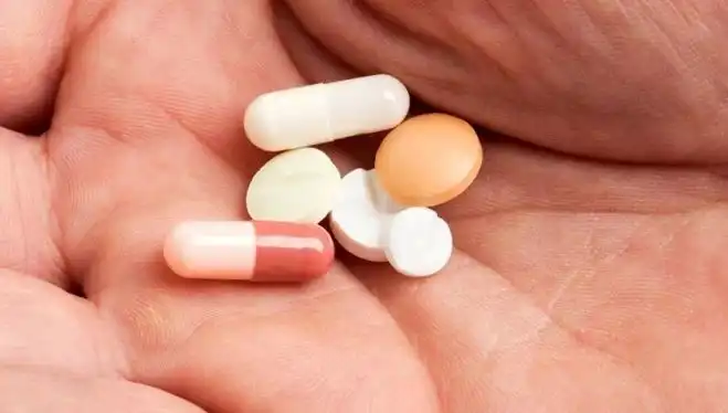 Reçetesiz İlaç Kullanımında Gizli Tehlikeler: Uzmanlardan Uyarılar