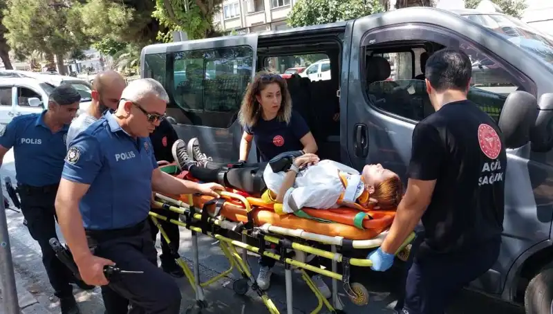 Samsun’da Minibüs Kamyona Çarptı: Olay Yerinde Şok Anlar!