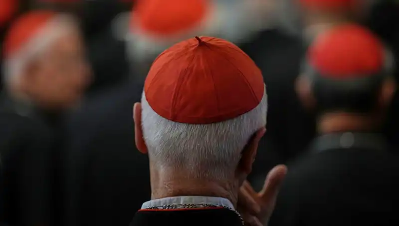 Yeni Papa İçin Konklav Süreci Başlıyor: Tarih ve Detaylar Açıklandı