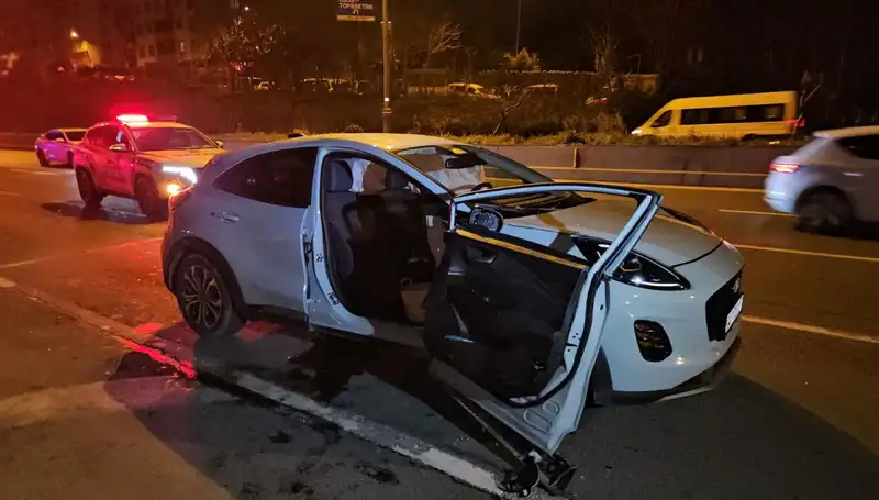 Bayrampaşa'da Zincirleme Kaza: Trajik Olayda 2 Kişi Hayatını Kaybetti