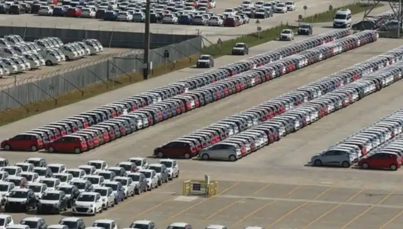 Otomotiv Sektörü Büyük Darbe Aldı: Üretim Yüzde 9 Azaldı