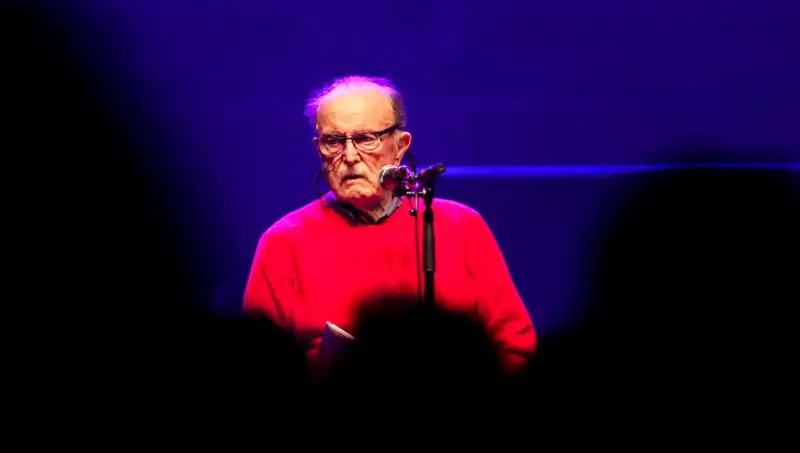 Müzik Dünyasında Şaşırtan Gelişme: 2021'deki Müzisyenin Beyni Diriltildi!