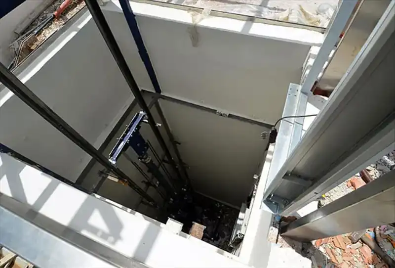 İstanbul'da Asansör Faciası: Tek Lifti Olan Dükkanın Trajedisi