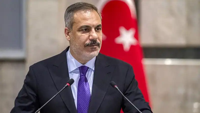 Bakan Fidan, Financial Times'a Konuştu: "Cin Şişeden Çıktı" Açıklaması