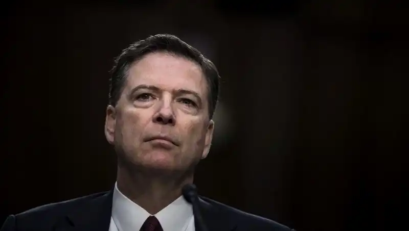 FBI Eski Şefi, Trump'ı Rakamlarla Tehdit Etti Mi?