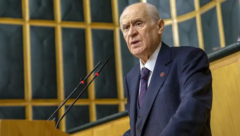 Bahçeli’den Çarpıcı Açıklama: “Sokak Çağrılarına Dikkat Edin”