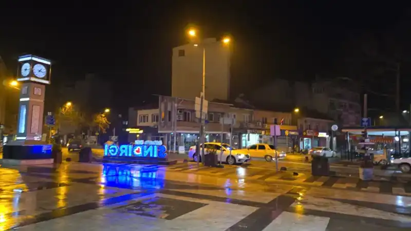 Sındırgı’da 5.1 Büyüklüğünde Deprem: Bölge Halkı Endişeli