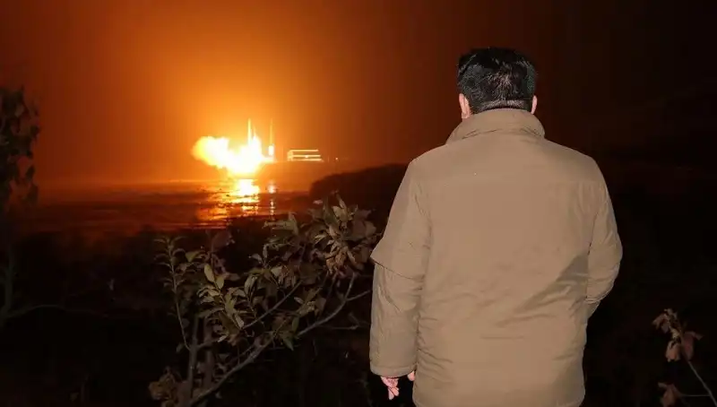 Kuzey Kore'nin Silahlanmasının Bedelini Amerika Ödüyor: Şok Edici Gerçekler