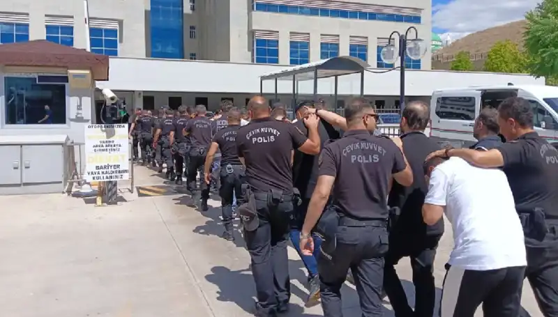 Ankara'da Haraç Çetesine Yönelik Büyük Operasyon: Avukatların İlişkisi Şoke Etti