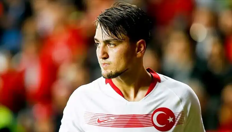 Beşiktaş’tan Milli Futbolcuya Transfer Teklifi: Yanıtı Heyecan Verdi