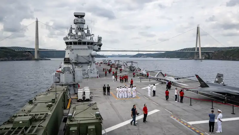 TCG Anadolu, Sarayburnu'ndan Yolculuğuna Başladı: Türkiye'nin Yeni Deniz Gücü