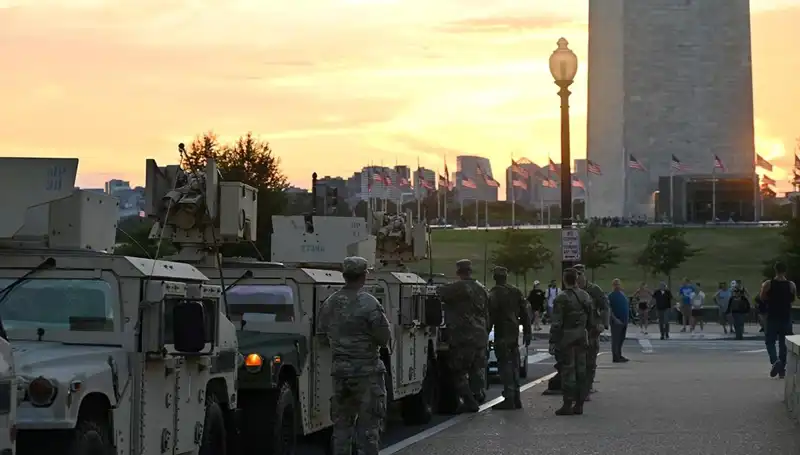 ABD Ordusu Chicago'ya Giriş Yapıyor: Yeni Askeri Operasyon Detayları