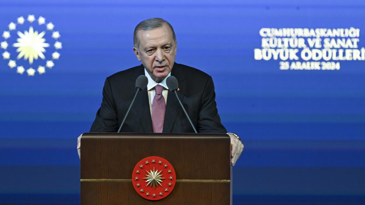 Cumhurbaşkanı Erdoğan Kültür ve Sanat İnsanlarına Destek Vaadi Verdi