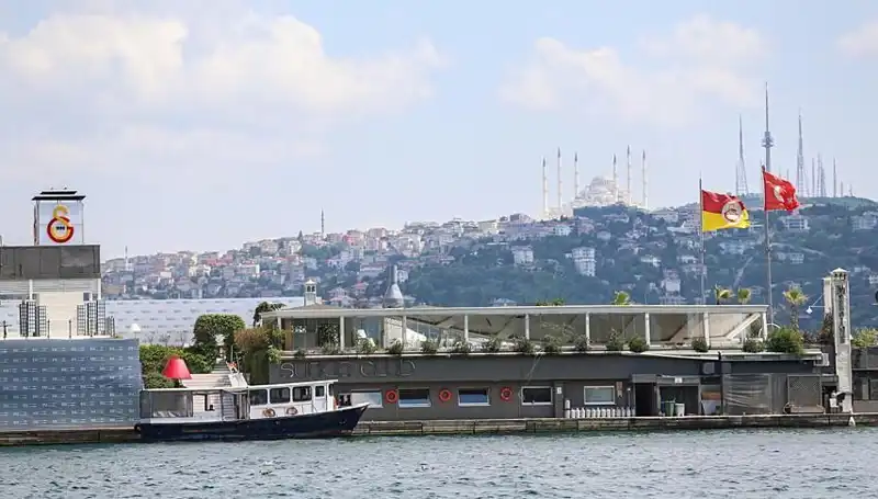 15 Yıl Sonra Sona Erdi: 2. Abdülhamid'in Mirasçıları Galatasaray Adası'nı Talep Ediyor