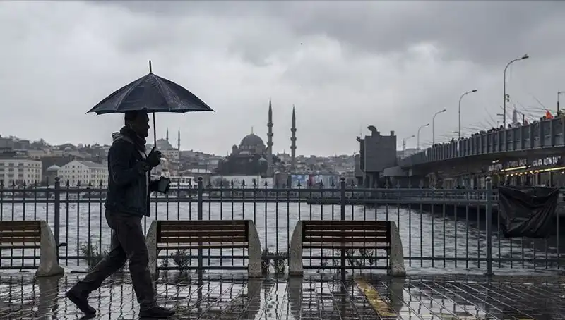 İstanbul'da Bahar Havası Sona Erdi: Kış Geri Dönüyor
