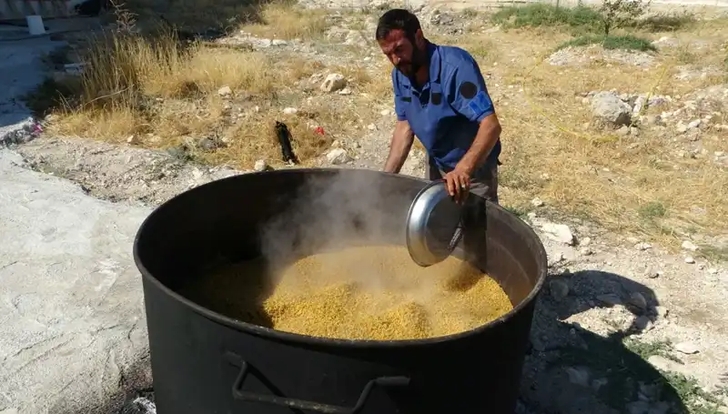 Eylül Gelmeden Kazanlar Kaynamaya Başladı: Geleneksel Festivaller Coşkusu
