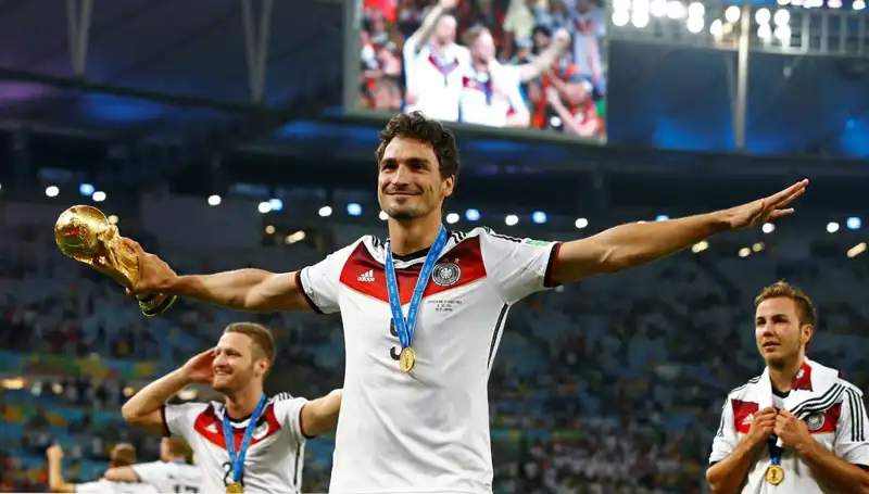 Almanya'nın Efsanevi Savunmacısı Hummels Futbol Kariyerine Veda Ediyor